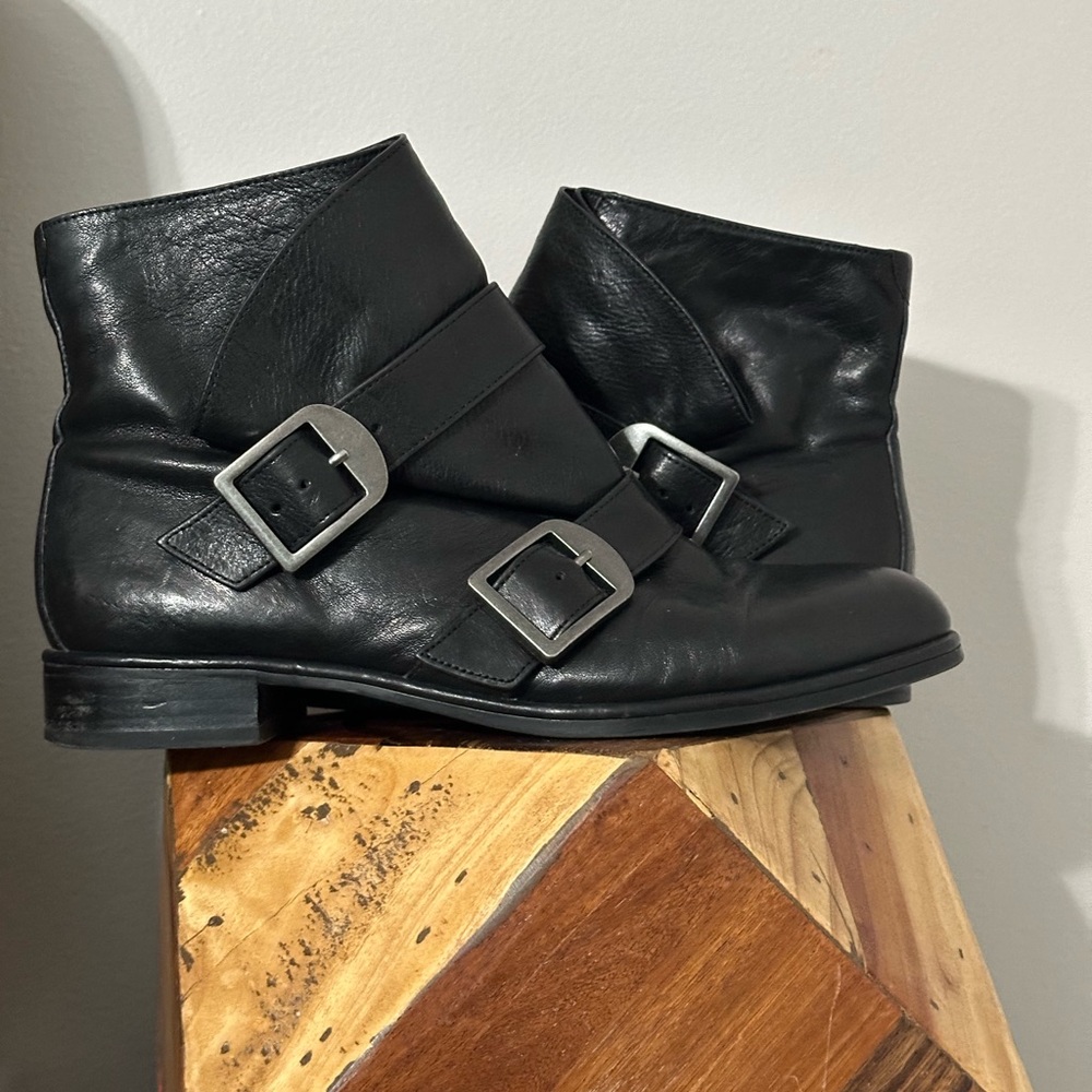 Via spiga booties. Preloved and oh so buttery-soft  leather.